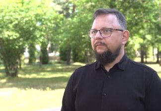 Pola elektromagnetyczne nie stwarzają ryzyka dla ludzi. Poziomy promieniowania są znacznie poniżej limitów