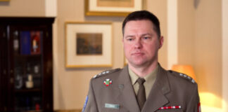 Pięciokrotnie więcej ataków na wojskowe sieci i systemy teleinformatyczne niż przed wybuchem wojny w Ukrainie. AI będzie mocniej wspierać cyberobronę